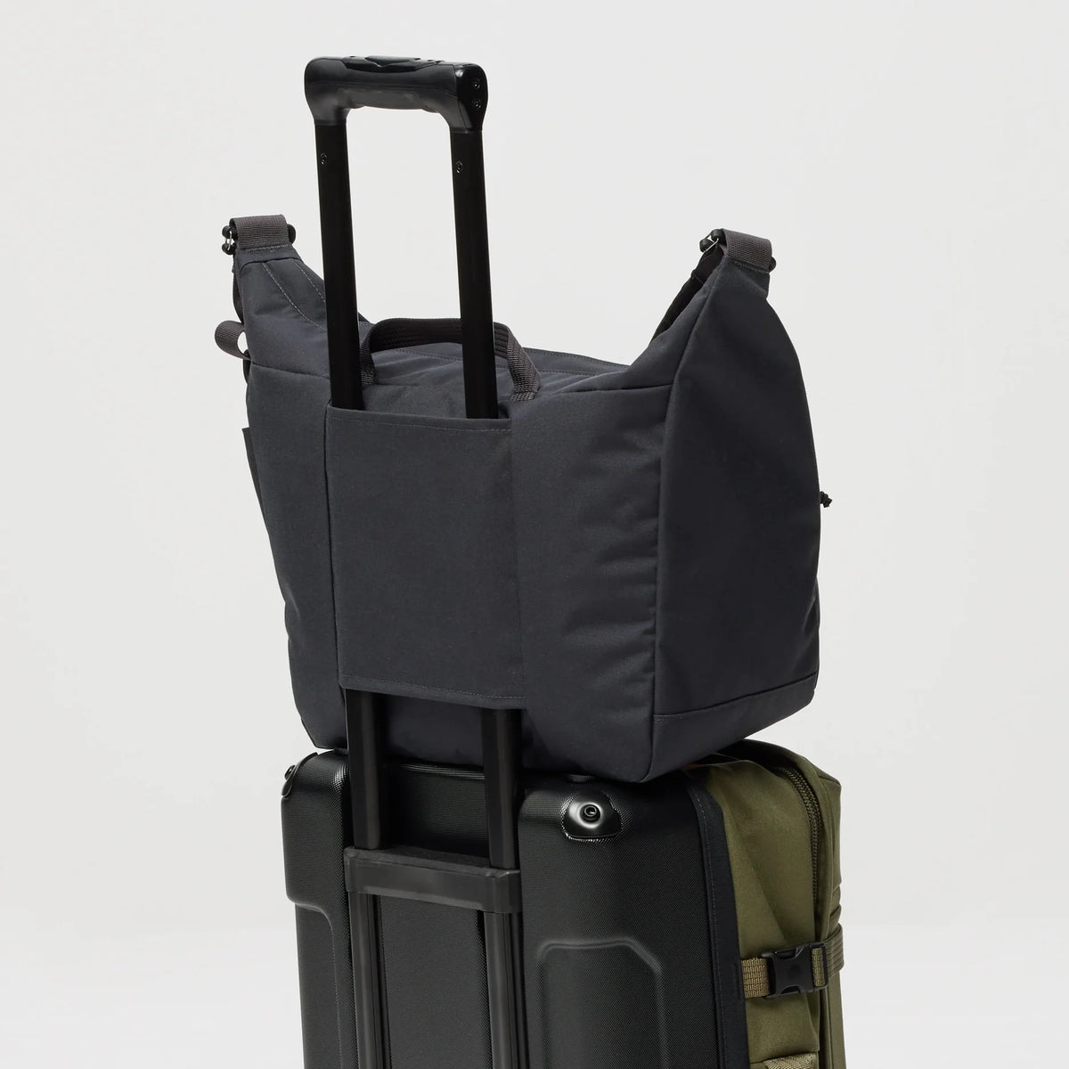 Farden Crossbody